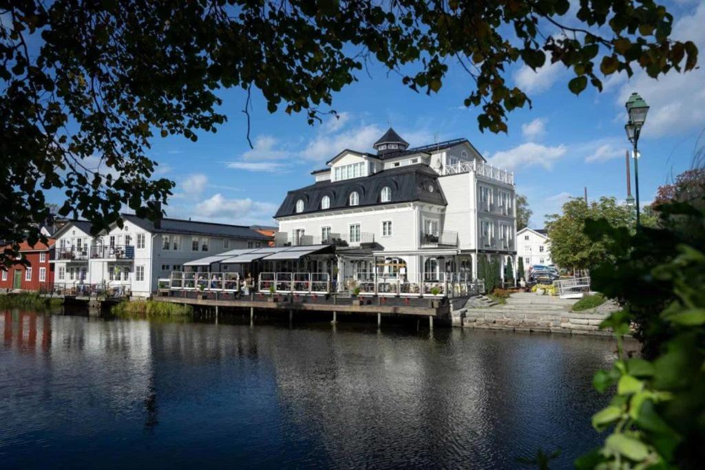 Atellet Hotell Norrtälje Zewnętrze zdjęcie